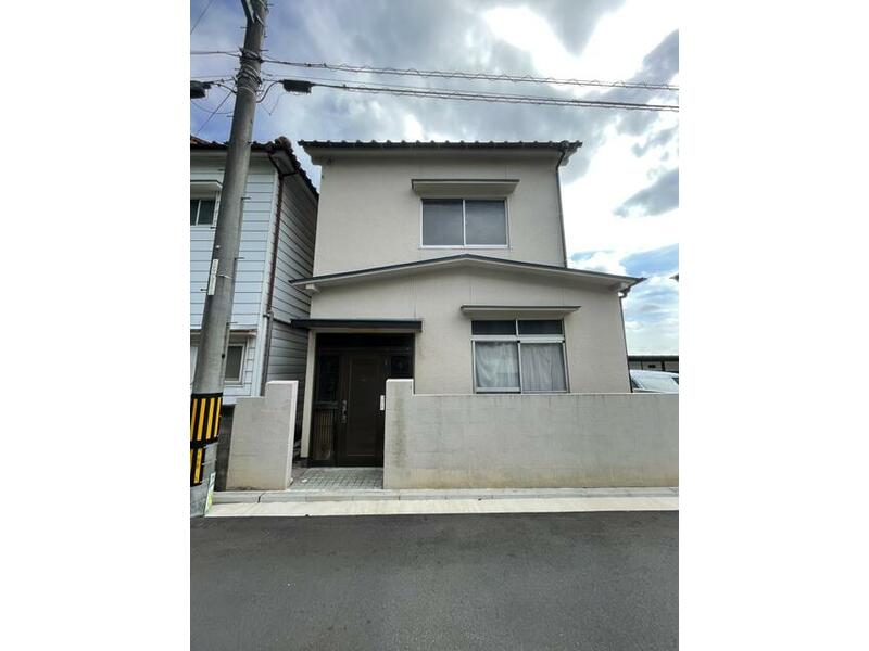 Hiroshima City, Higashi Ward, Kamionoshina 4-chome 2-story building 3DK