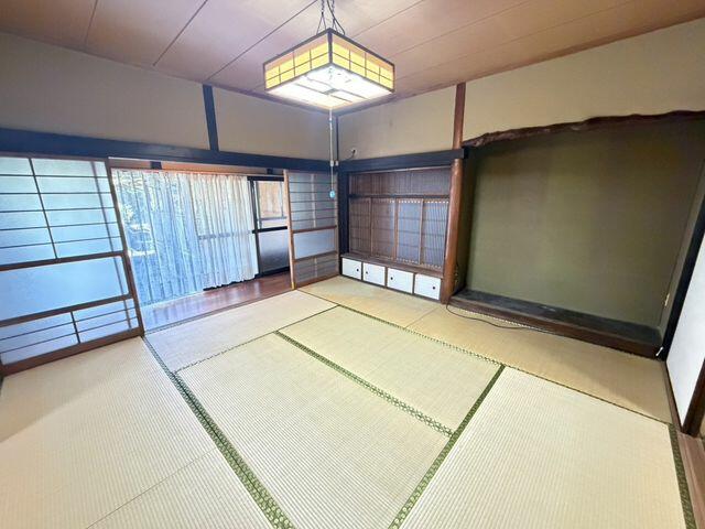 Yoshiwa-cho, Onomichi City (near Onomichi Station) Single-story house, 7SLDK &mdash; photo 3