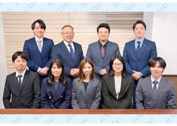 どのような難しいご条件でも遠慮なく「ご相談」頂けます（保証人・費用・審査など）。