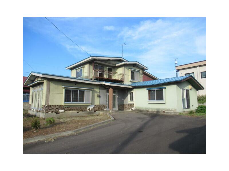 Hirakawa-shi, Kanagawa Shinya Eikan 2F 8DK

3 million yen