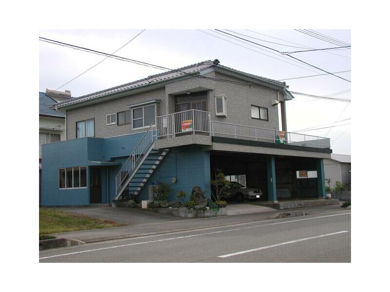 Hyuga City, Oaza Zaikoji (Zaikoji Station) Two-story building 2LDK