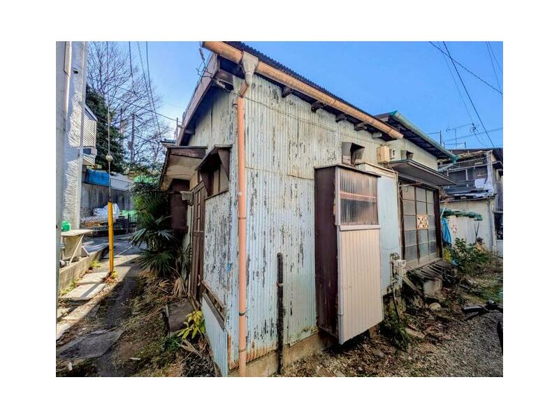 Yokohama-shi, Kanagawa-ku, Shichijima-cho (Oguchi Sta.) Single-story building, studio

One-room studio