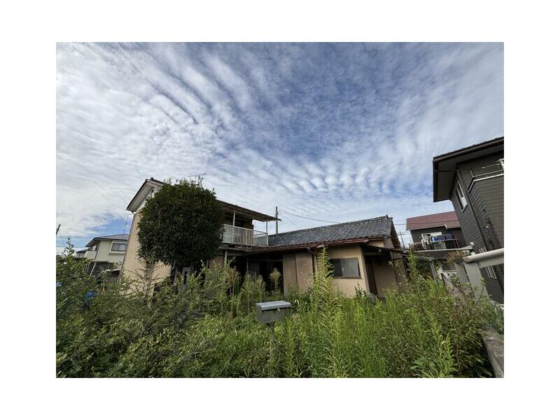 Uenodai, Fukaya-shi, Tokyo (Fukaya Sta.) 2F 8DK

8DK 8,200,000 yen