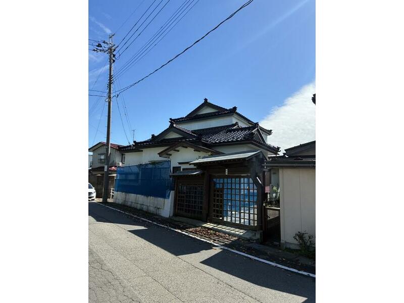 Sakata City Toei Town (Sakata Station) 2-story 5SLDK