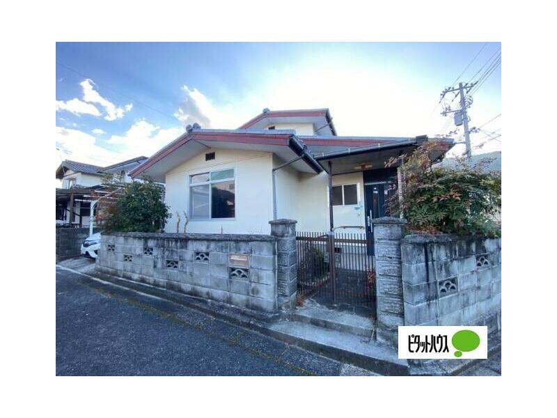 Iwakuni City, Aoki Town 3-chome (Fujio Station) 2-story 5DK