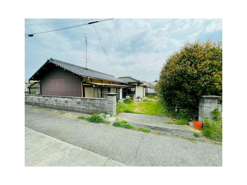 Zentsuji-city, Omacho (Kotoden Kotohira Sta.) Single story house, 4DK

800,000 yen