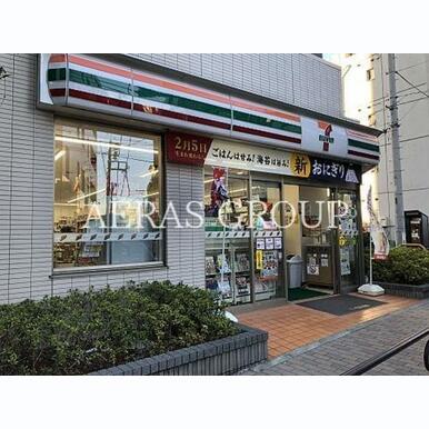 セブンイレブン文京湯島2丁目店 距離:189m