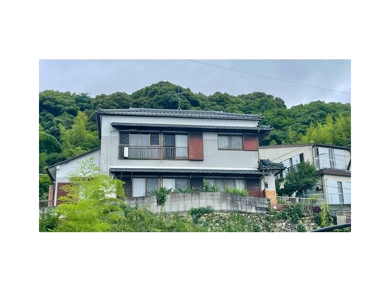 Kochi City, Takami Town (Sanbashi Dori 3-chome Station) 2-story building 5DK