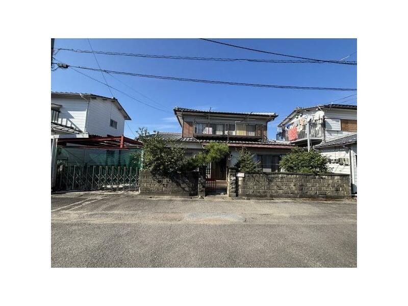Tokushima City, Meito-cho 2-chome (Ayakui Station) 2-story building 5LDK