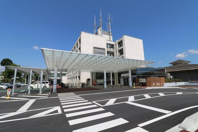 アットホーム】御殿場市 萩原 (御殿場駅 ) 2階建 4SLDK アットホーム】御殿場市 萩原 (御殿場駅 ) 2階建 4SLDK