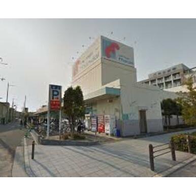 万代長吉店 距離：1,121m
