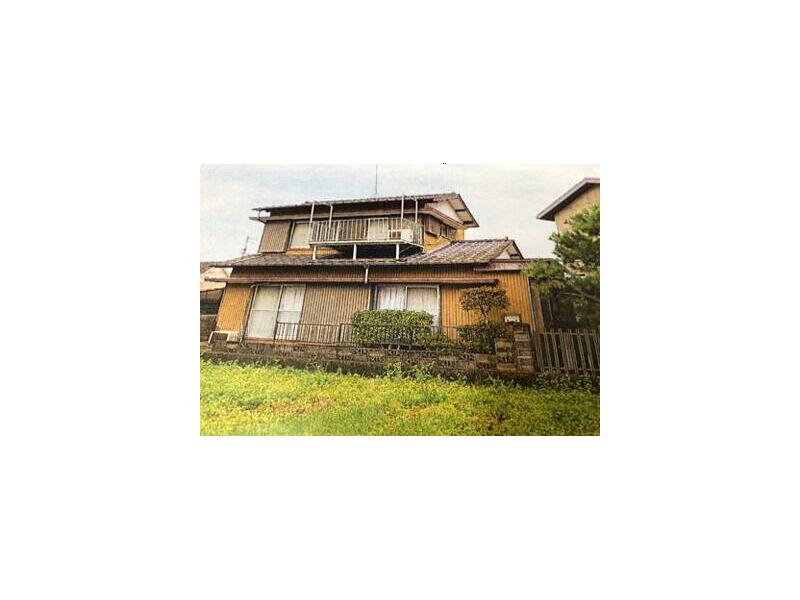 2F 4LDK, Aza Takasu, Hikaichino-cho, Komatsushima-shi, Komatsushima

2.3 million yen