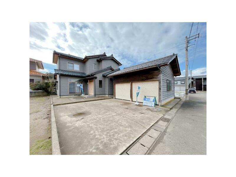2-story building, 3LDK, Kaji, Mikuni Town, Sakai City (Mikuni Jinja Station)