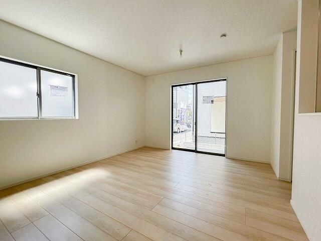 アットホーム】足立区 保木間1丁目 (竹ノ塚駅 ) 2階建 アットホーム】足立区 保木間1丁目 (竹ノ塚駅 ) 2階建