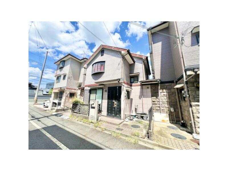 Yamatotakada-shi, Yamatotakada Sanwa-machi (Takada Sta.) 2F 4DK

3,800,000 yen