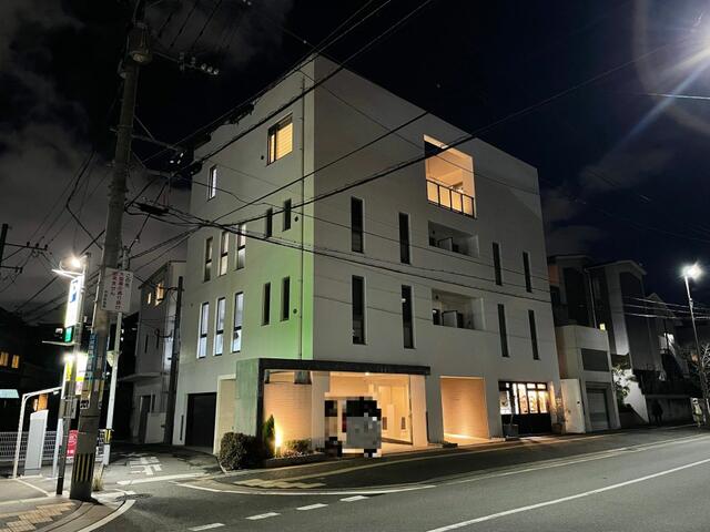 カサブランカに魅了されて | 園芸・庭作り・アレンジ花壇！