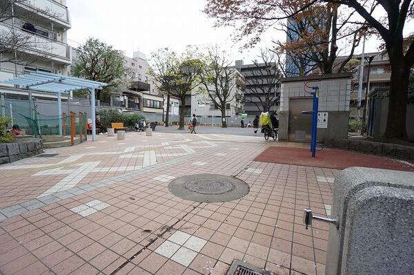 アットホーム サンテミリオン飯田橋 2階 １ｋ 提供元 三井不動産リアルティ 株 飯田橋賃貸センター 三井のリハウス 新宿 区の賃貸マンション