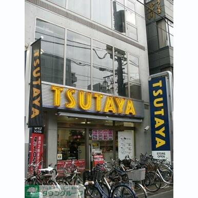 TSUTAYA 距離:590m