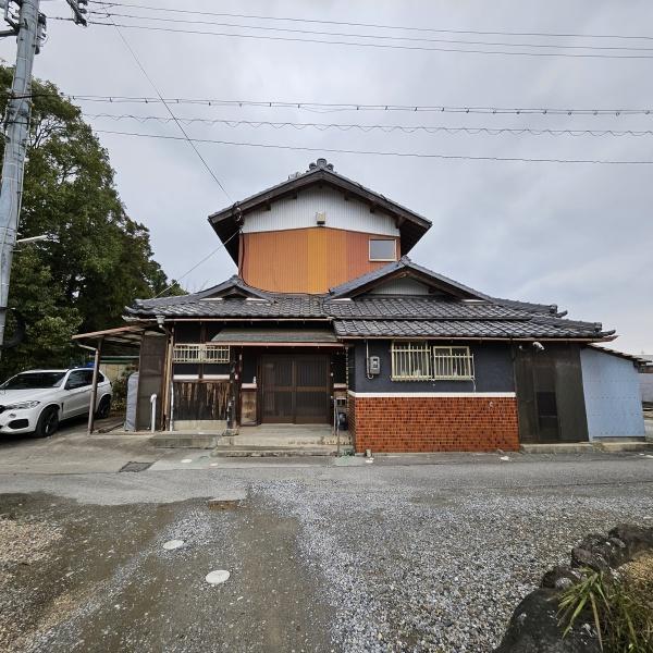 Cheap house for sale in Hikone, Shiga