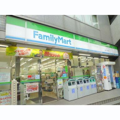 ファミリーマート関口一丁目店