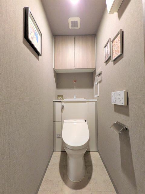 中古トイレ 便器+温水洗浄便座 25000円 2017年製