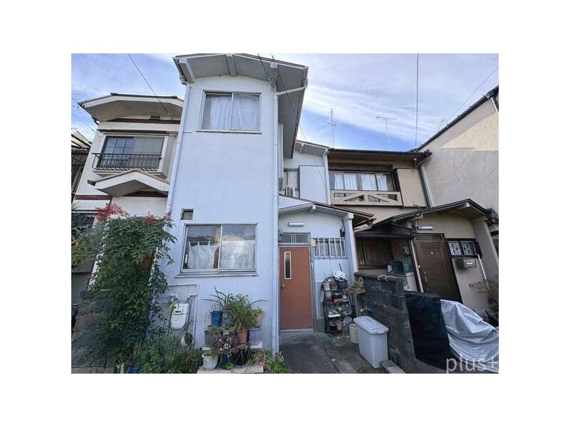 Kyoto City, Ukyo Ward, Uzumasa Yasui Tatsumi Town (Nishioji Oike Station) 2-story building 4DK