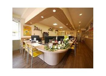 明るく元気なスタッフ一同、皆様のご来店心よりお待ちしております。