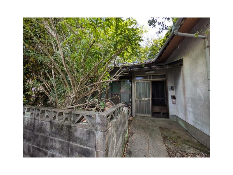 Bizen City, Uraibe (Nishikataue Station) Single-story building 3DK