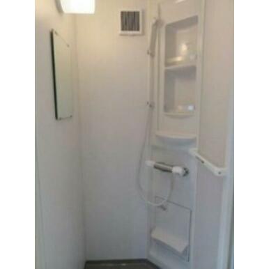 シャワールーム　建築中の為、同シリーズ仕様写真