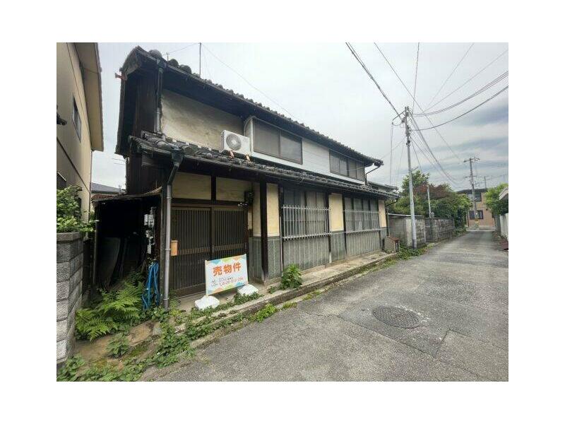 Nawate-cho, Kashihara-shi, Nara (Unebi Sta.) 2F 4DK

3,850,000 yen
