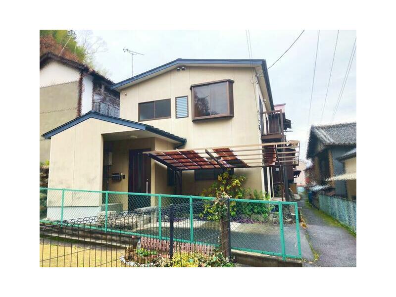 Yoshino-cho, Yoshino-gun, Oaza-Kamiichi (Yamato-Kamiichi station) 2F 4LDK

2.8 million yen