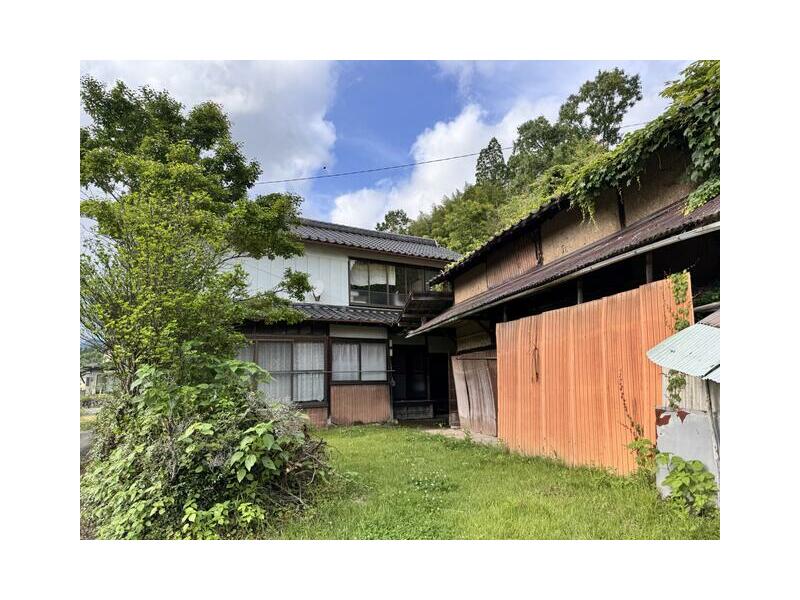 Oaza Fukui, Higashimine Village, Asakura District 2-story building 4LDK