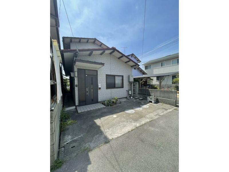 Marugame City, Yamakita Town (Marugame Station), 2-story building, 4DK