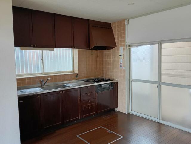 Kobe City, Suma Ward, Otemachi 3-chome (near Higashi-Suma Station), 2-story building, 4DK &mdash; photo 3