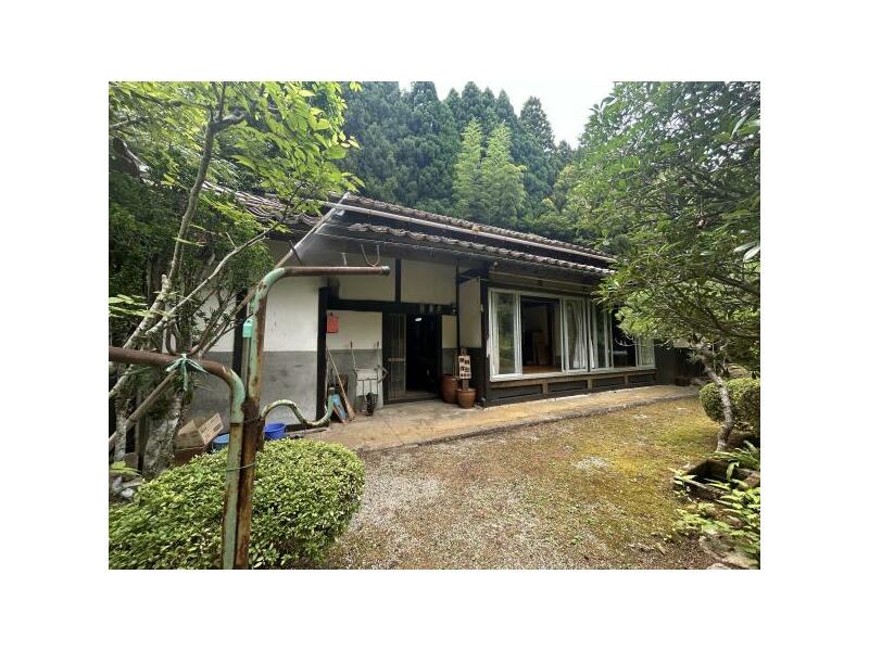 2F 9DK in Omorimachi, Ota-shi, Okinawa

3,000,000 yen