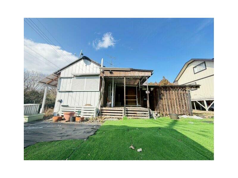 Adama, Hokota-shi, Hokota (Oyo station) 2DK, one-story building

2.2 million yen