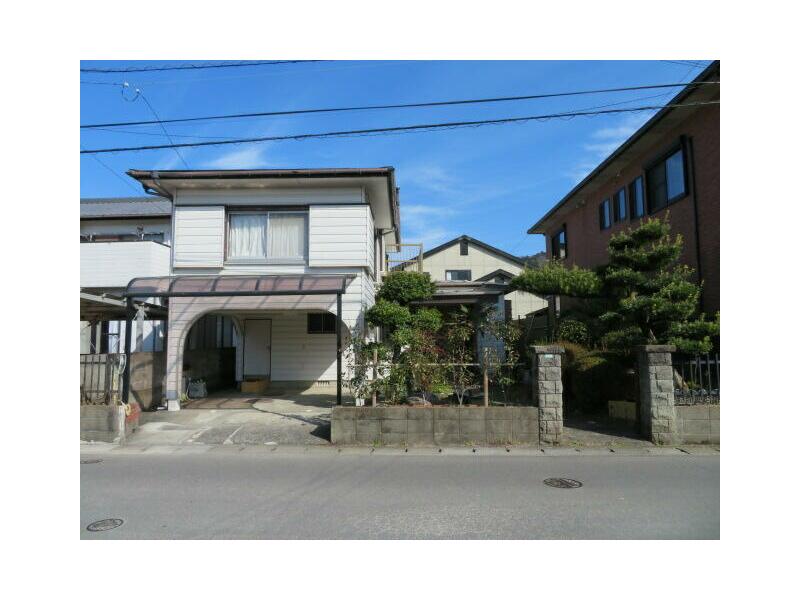 1 Tsuruoka-cho, Saeki City (Kamioka Station) 2F 4SLDK

4.5 million yen