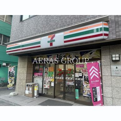 セブン-イレブン 北区王子2丁目店 距離:220m
