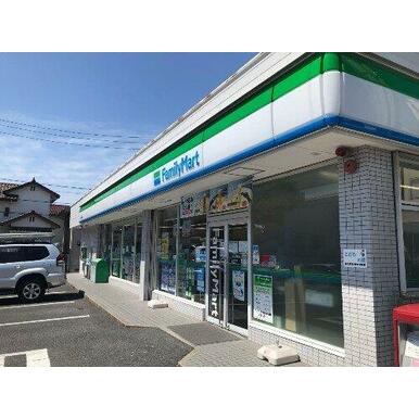 ファミリーマート長久手蟹原 距離:506m