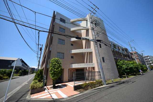 アットホーム 川崎市麻生区 はるひ野４丁目 はるひ野駅 4階 5階部分 ２ｌｄｋ 提供元 株 スマイライフ 多摩センター店 川崎市麻生区の賃貸 マンション