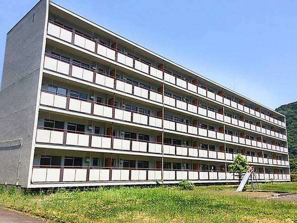 apartment 八幡町稲成
