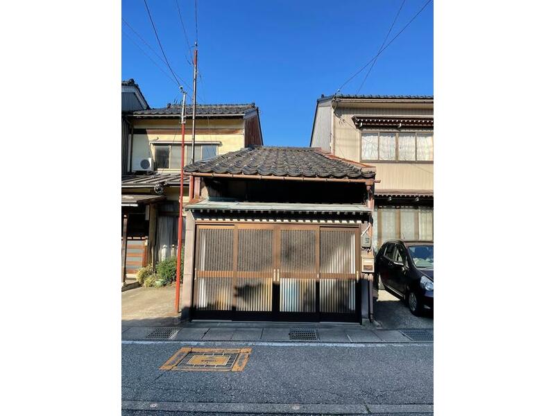 Nakaniikawa District, Kamiichi Town, Shinmei Town (Kamiichi Station) 2-story 3K