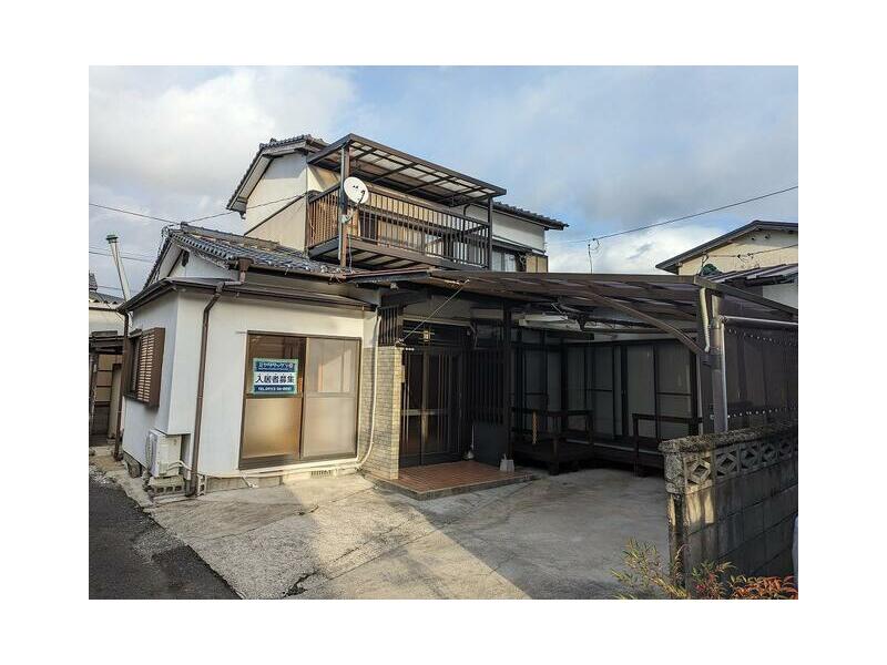 Ogi City, Ushizu Town Ushizu (Ushizu Station) 2-story building 7DK