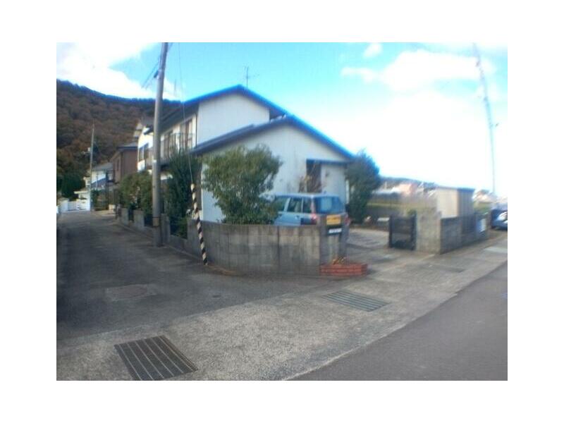 Takamatsu City, Tadotsu Town, Oaza Okushirahata (Kaiganji Station) 2-story 6LDK