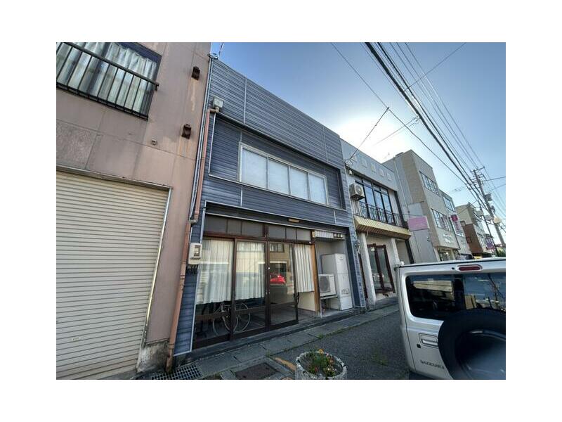 Tonami City, Shintomi Town (Tonami Station), 2-story, 5K