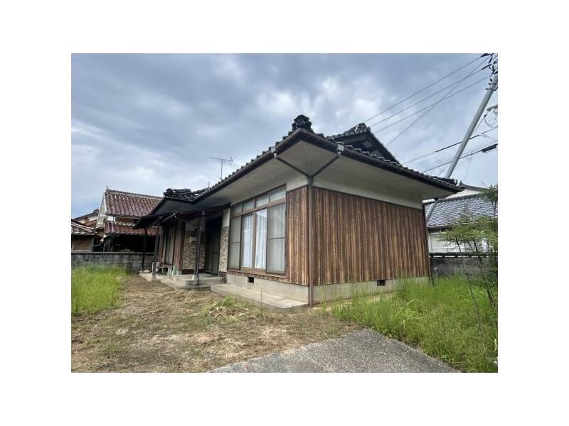 Namiko-cho, Gotsu-shi (Namiko station) Single story house, 2DK

Hago Station