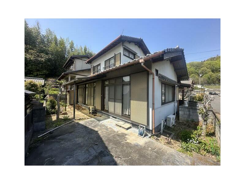 Asakuchi City, Kankou Town, Urakami (Kankou Station) 2-story 5DK