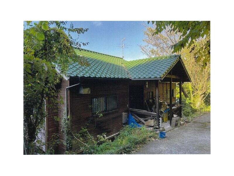 Imabo, Nagahama-cho, Ozu City (Kitanada Station) 2F 5LDK

5 million yen