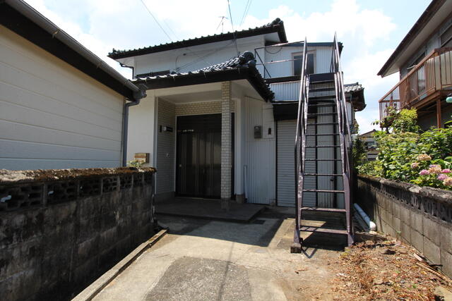 アットホーム 佐世保市 権常寺町 早岐駅 ４ｓｌｄｋ 提供元 アースコンサル 有 佐世保市の賃貸一戸建て