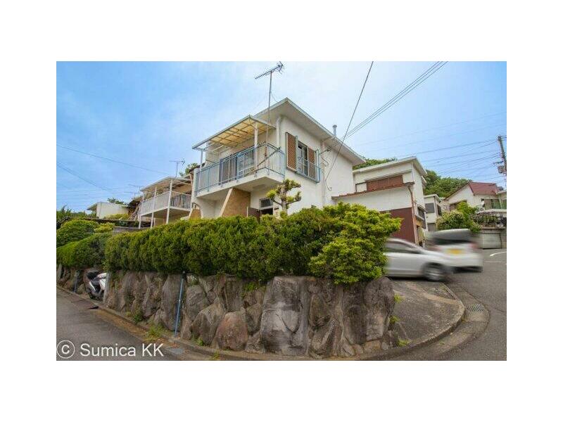 Wakayama-shi, Wakayama (Kuroe Sta.) 2F 4DK

1.5 million yen